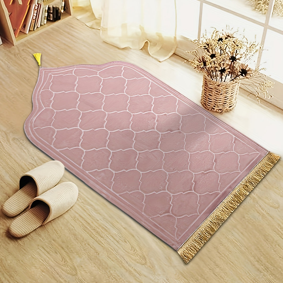 Spread Holiday Joy with this Luxurious Thick Flannel Muslim Prayer Mat. It is Non-Slip, Soft, and Durable with Tassels, making it Perfect for Home & Outdoor Use. Choose from White, Navy Blue, Green, Beige, & Pink with Hexagonal Patterns.