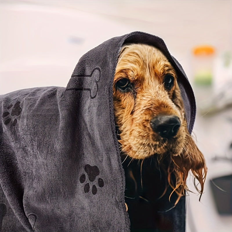 Bulk microfiber dog towels for quick drying, ideal for pet grooming.