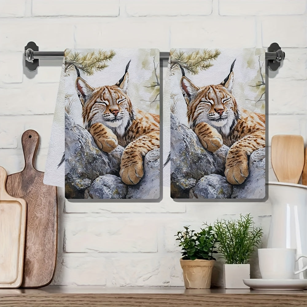 Set of 2 Ultra Soft Kitchen Towels featuring a Serene Lynx Resting on Rock Design, Perfect for Drying Dishes. Highly Absorbent & Machine Washable, Adds a Contemporary Coastal Decor Touch to Your Kitchen. Each Towel Measures 40.64x60.96 cm.