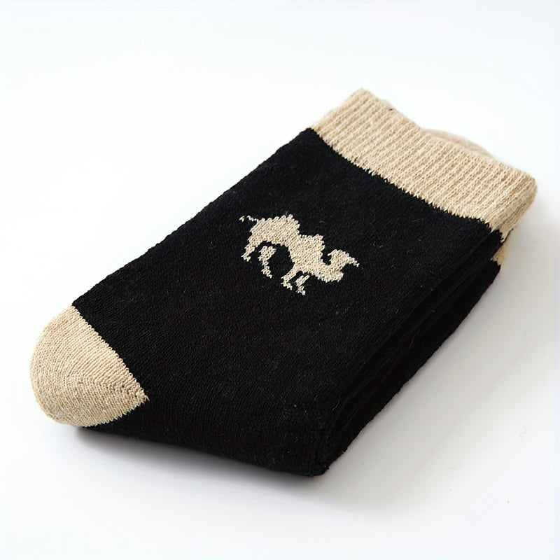 5 pairs of men's comfortable camel pattern thermal crew socks made from a cotton blend knit fabric with polyester and elastane for warmth and comfort.