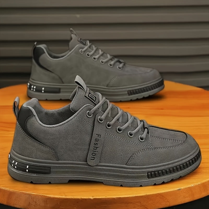 Men's low-top fashion sneakers featuring solid color, lace-up closure, and round toe. Ideal for hiking, daily wear, and outdoor activities all year round.