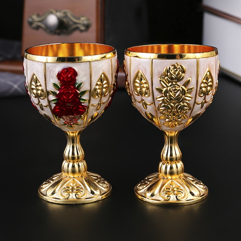 Small golden wine glass, high-footed wine glass, golden cup, banquet wine glass, tea water cup, holy water cup, wine accessories, decorative ornaments.