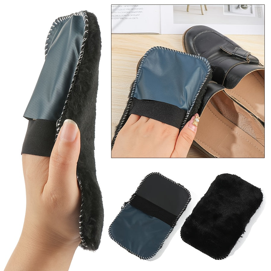 Plush Shoe Polishing Glove Set: Includes 1 Piece for Shoe Polishing and 2 Pieces for Shoe Cleaning. Made with Soft Faux Wool and Polyester Woven Fabric, this Multipurpose Accessory is Ideal for Shining and Caring for Footwear. Can also be Used for