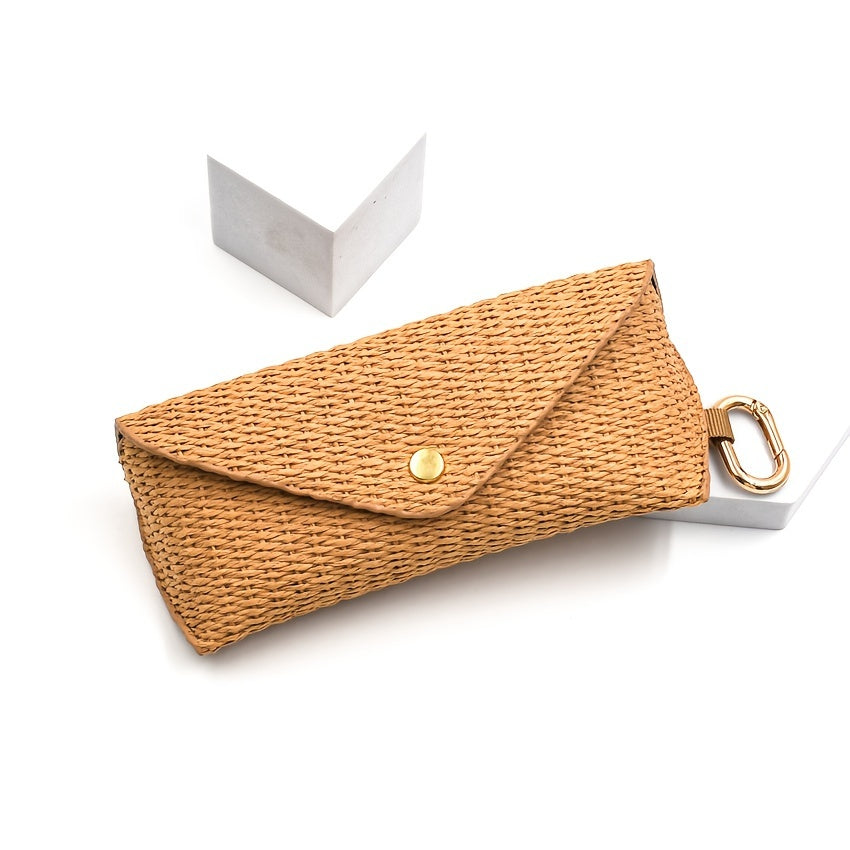 Stylish Eyeglass Case made of Woven Straw with Hook - Strong PP Material, Gentle Protective Sleeve for Women's Fashion Glasses