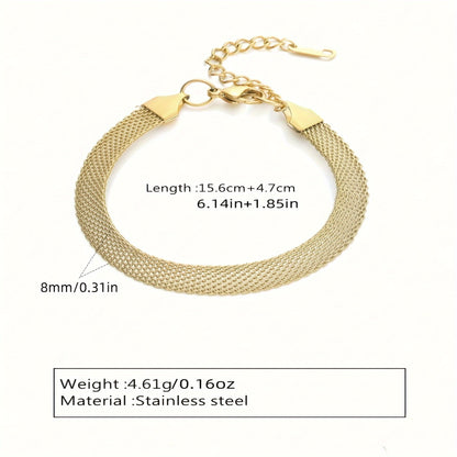 This set includes a retro two-piece bracelet and necklace with woven mesh elements, made of hypoallergenic stainless steel. Both pieces are 18K plated and colorless.