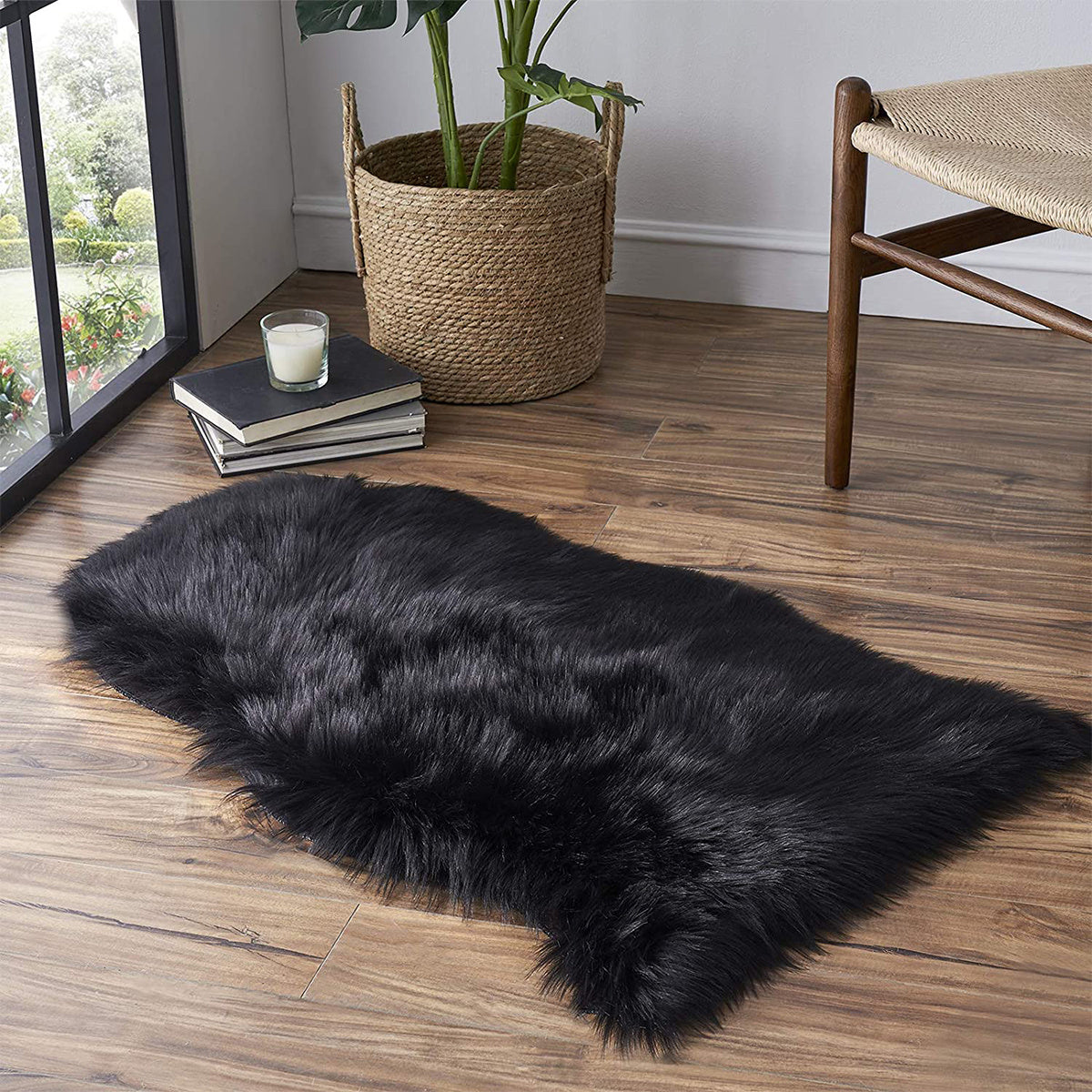 Elegant Black Shag Area Rug - Luxuriously Soft Polyester-Acrylic Blend, Hand Washable, Rectangular Floor Rug for Living Room, Hallway, and Car Interior Decor, High-Quality Finish, Beautiful Addition to Your Home Decor