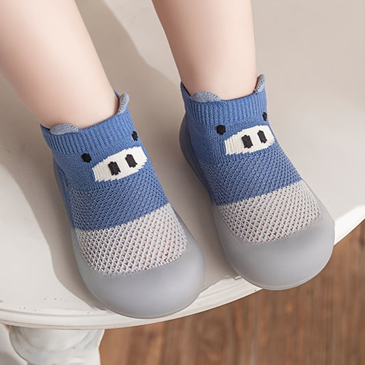 Adorable slip-on sock shoes for baby girls, perfect for indoor and outdoor use all year round. Comfortable and breathable with non-slip soles.