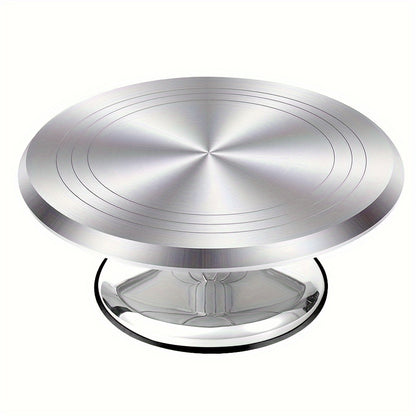 This versatile cake decorating turntable features a golden aluminum alloy surface with an anti-slip plastic base. It can be used for various tasks such as cake decoration, clay sculpting