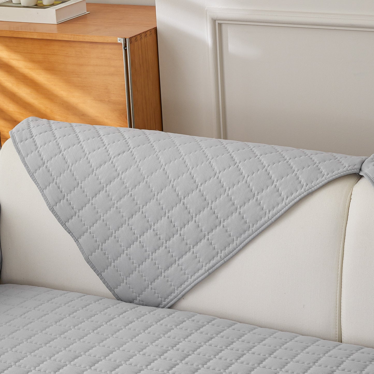 Quilted Anti-Slip Sofa Cover for Home Decor