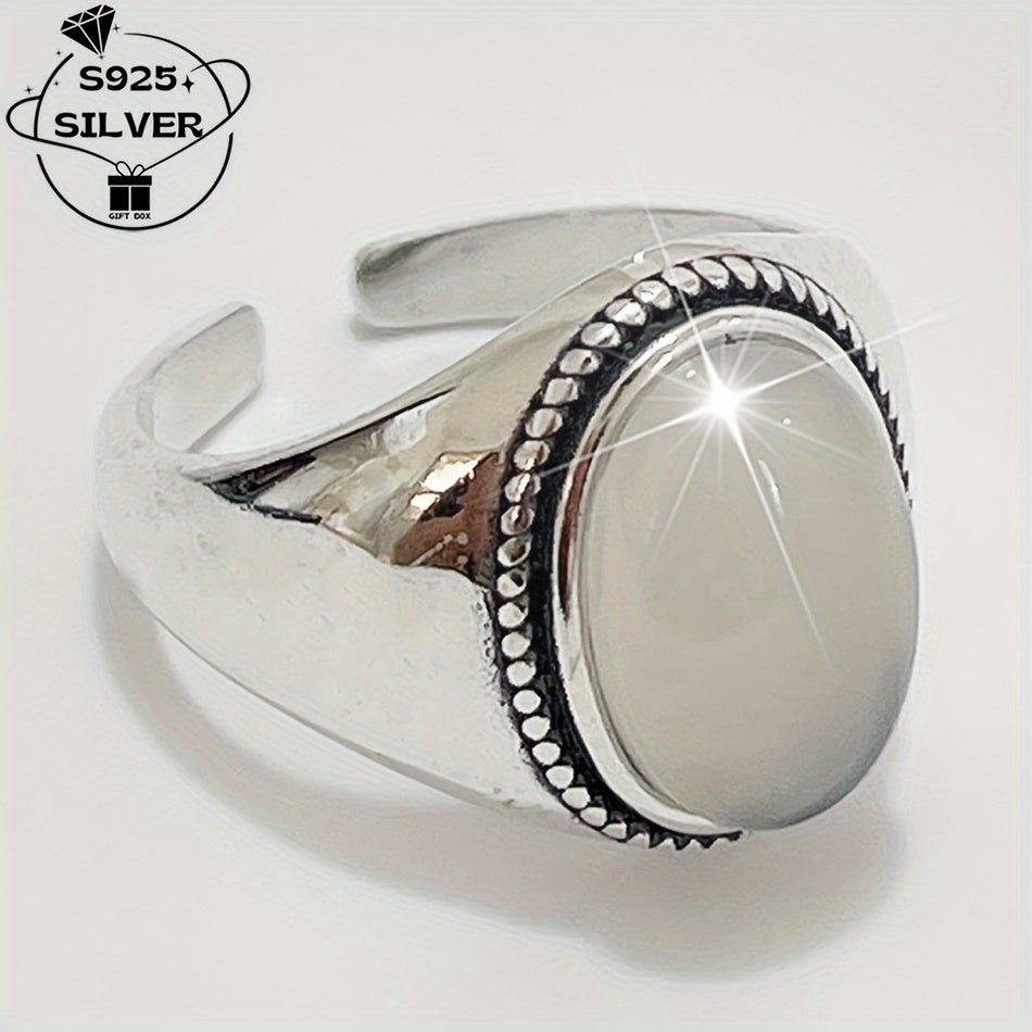 1 piece of 925 silver agate luxury simple women's open adjustable ring, weighing approximately 4.1g. Suitable for daily wear, parties, banquets, and as a gift. Comes with a gift box.