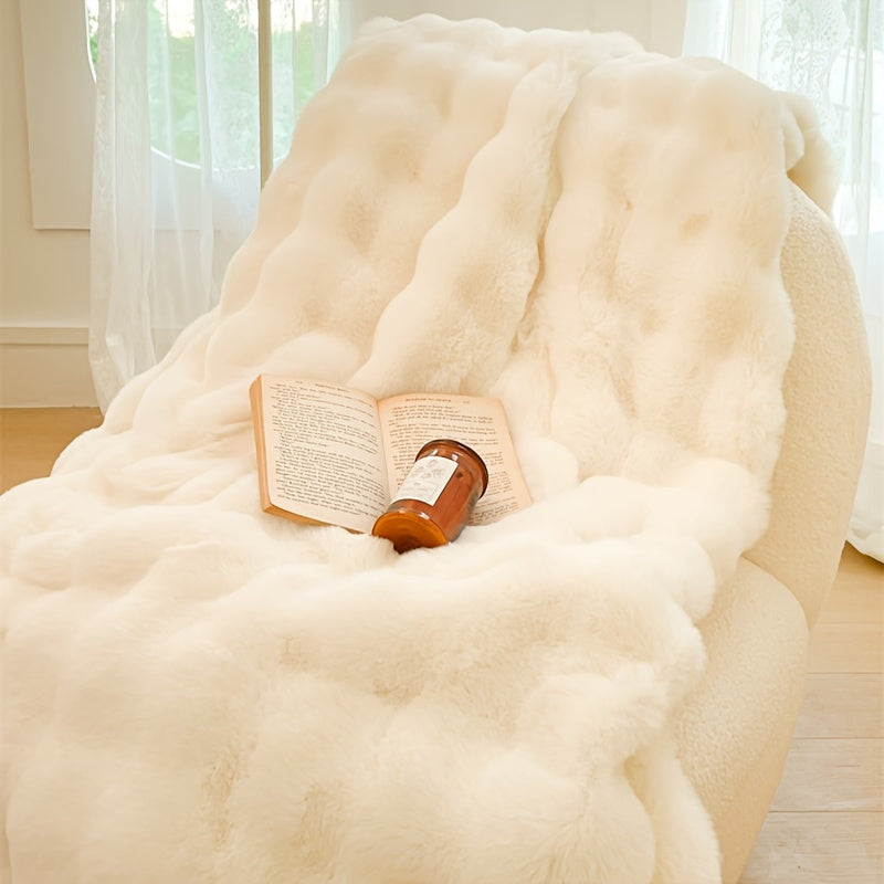 Luxurious Faux Rabbit Fur Weighted Blanket - High GSM, Cozy and Soft for Sofa, Couch, and Bed - Elegant Fluffy Decoration - Heavy and Warm Blanket, Perfect Easter Gift