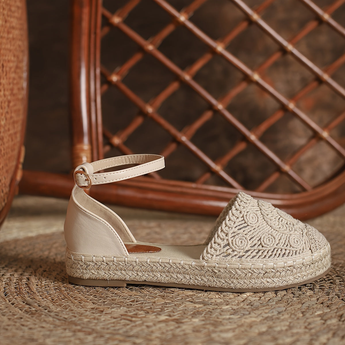 Women's straw woven platform sandals with closed toe and ankle straps, perfect for vacation.