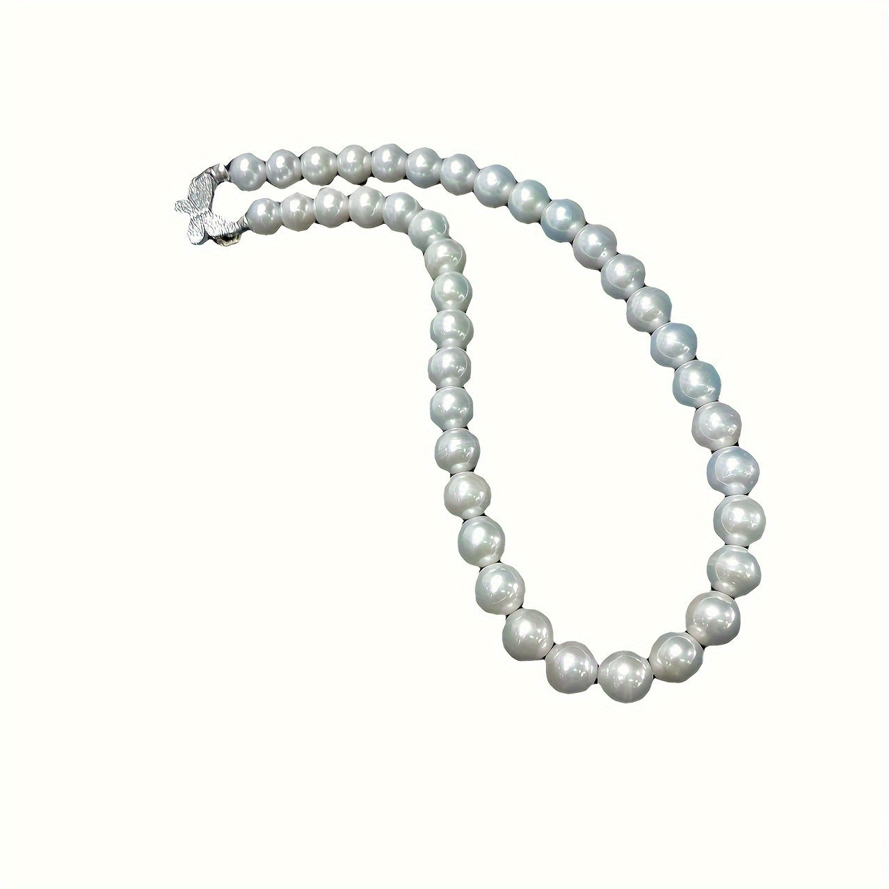 Stylish Butterfly Round Natural Freshwater Pearl Beaded Necklace, Women's Chic Jewelry with Zirconia Accents. Suitable for both Daily and Party Wear, Making it an Ideal Christmas Gift. Comes with Gift Box and may have Slight Imperfections.