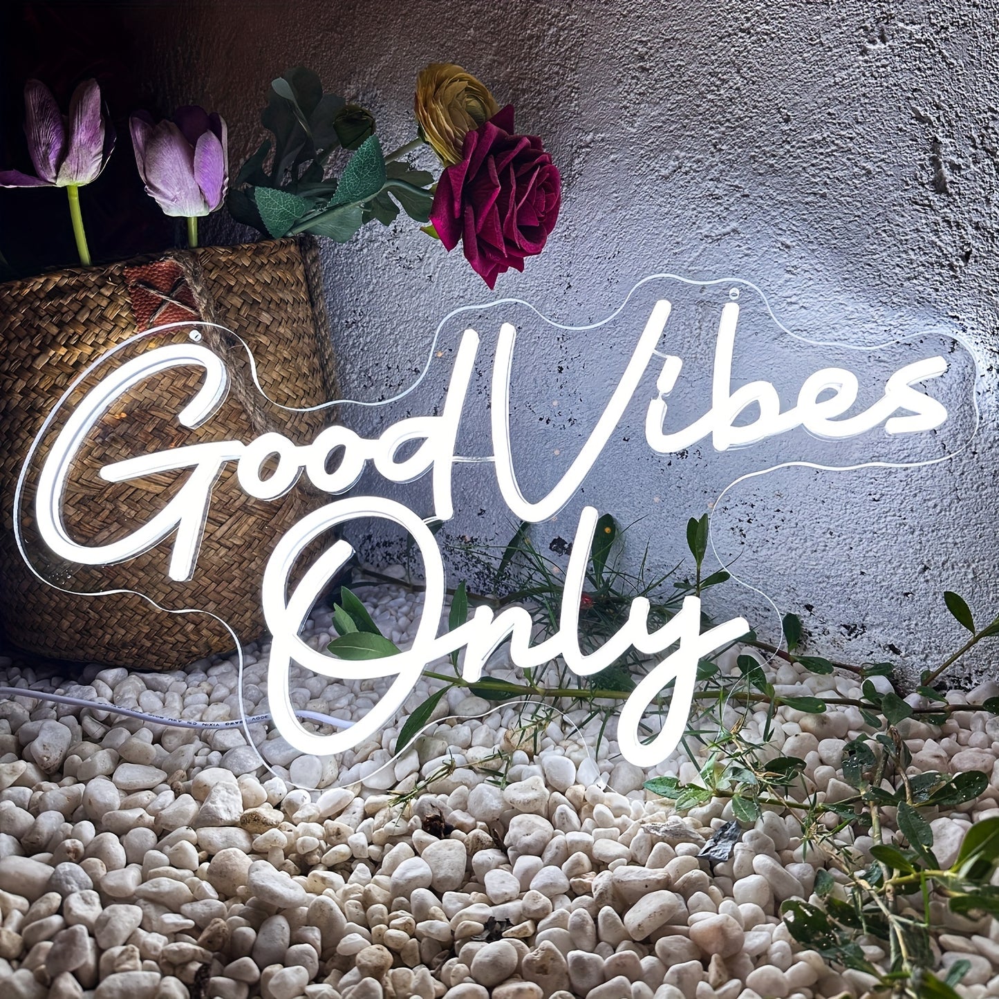 1pc Good Vibes Only LED Neon Wedding Scene Lights, perfect for adding a romantic ambiance to any room or space. Ideal for parties, bedrooms, shops, bars, or as a unique gift. Can be easily mounted on the wall.