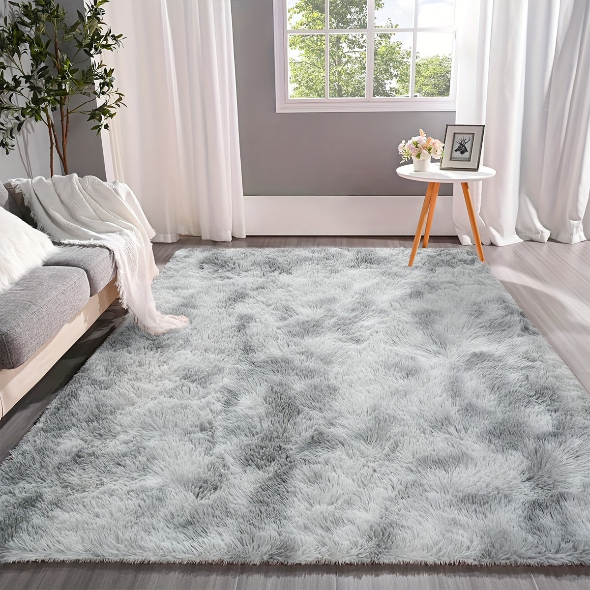 Soft fluffy shag area rug for living room, shaggy floor carpet for bedroom. Cute luxury non-slip machine washable carpet, perfect for home decor.