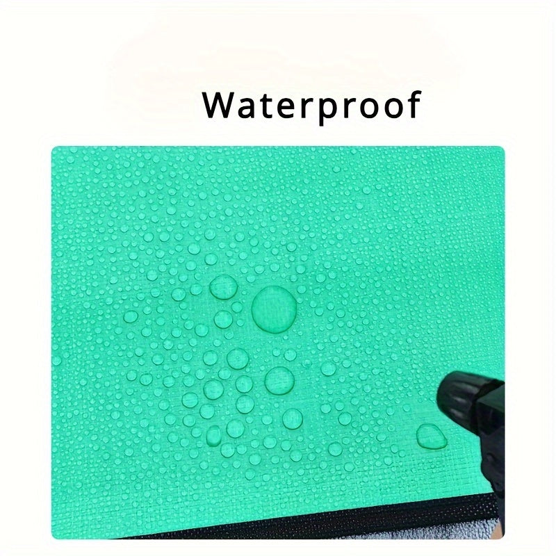 1 pack of 49.78*49.78cm waterproof garden mats for planting flowers and plants.