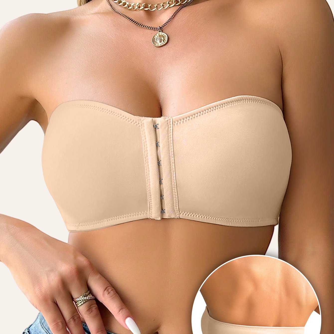 - Strapless bandeau bra with removable pads
- Made of breathable, high-elastic nylon blend
- Ideal for casual wear, yoga and dresses
- Front opening with contrast color
- Full coverage and