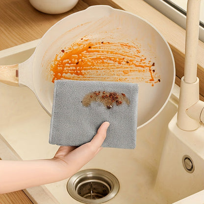 50-piece set of modern super absorbent polyester cleaning cloths, featuring knit fabric square towels for versatile household cleaning. These quick-dry towels with a space theme design are ideal for use in the kitchen, bathroom, car, and outdoors. Each