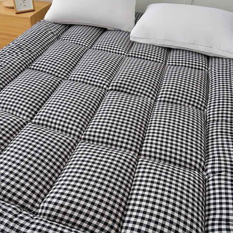 Qalinlashtirilgan matras ustki qismi, qora rangda, 100% polyester, dog'ga chidamli, mashinada yuvish mumkin, 6-8 sm chuqurlik.