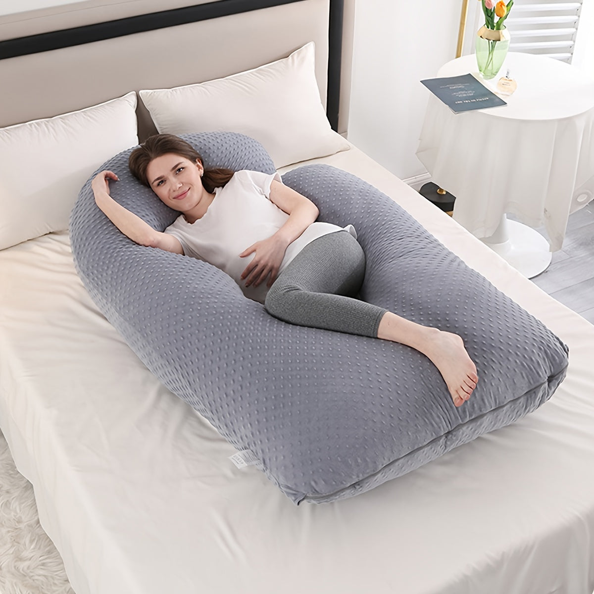 Ultra-Plush U-Shaped Pregnancy Pillow for Side Sleeping - Provides Gentle Waist Support, Ideal Present for Expectant Mothers during the Holidays like Christmas, Halloween, Thanksgiving, and Valentine's Day.