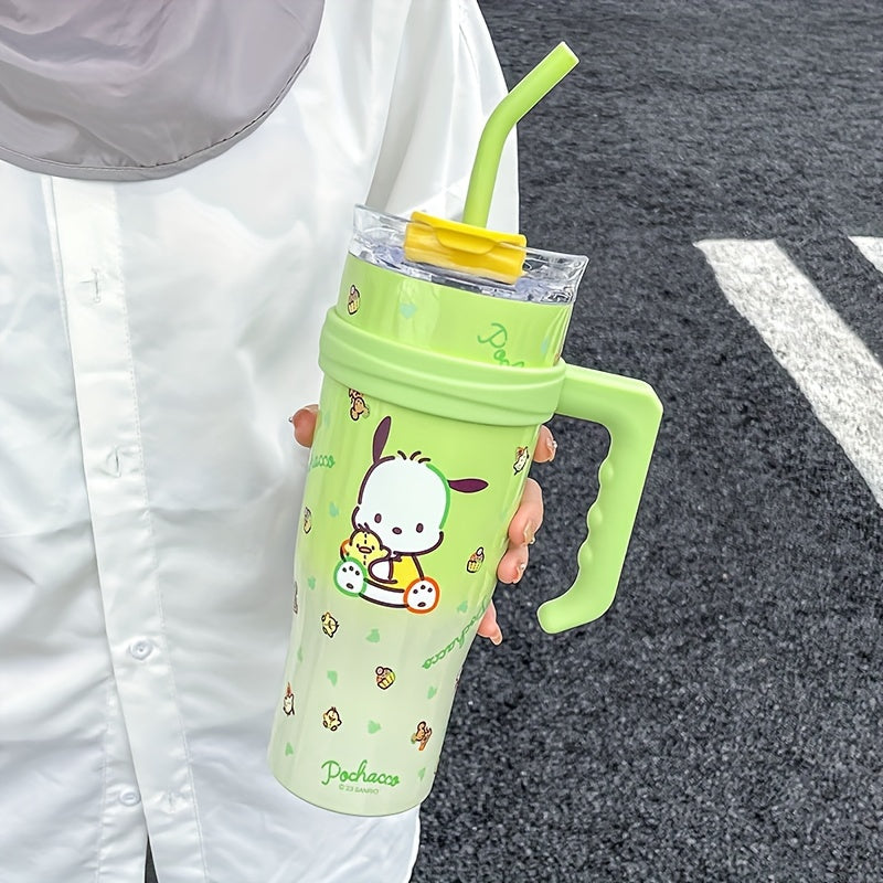 Large capacity insulation cup with a cute HelloKitty design - the perfect birthday gift! Comes with a straw for easy sipping.