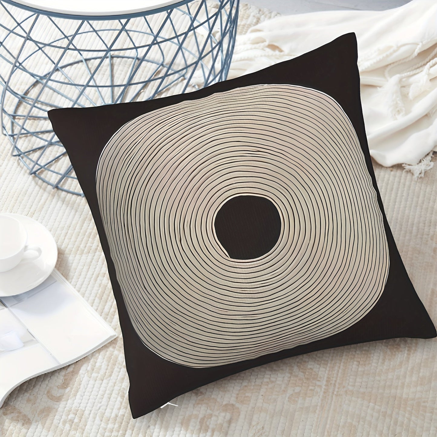 Soft and plush fabric pillowcase in a modern geometric black and white design, ideal for adding a stylish touch to your sofa, living room, or bedroom decor. This square cushion cover measures 45.72x45.72 cm.