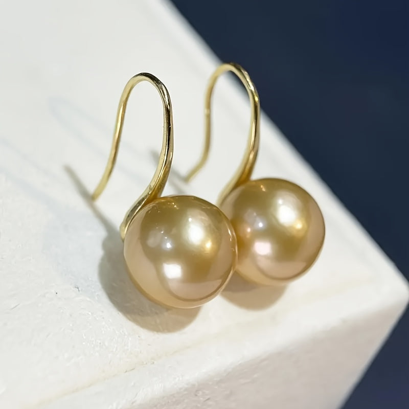 These earrings feature pure silver hooks and natural Japanese freshwater pearls, creating a classic and luxurious pearl pendant design. Perfect for everyday wear, vacations, and as a thoughtful Valentine's Day gift.