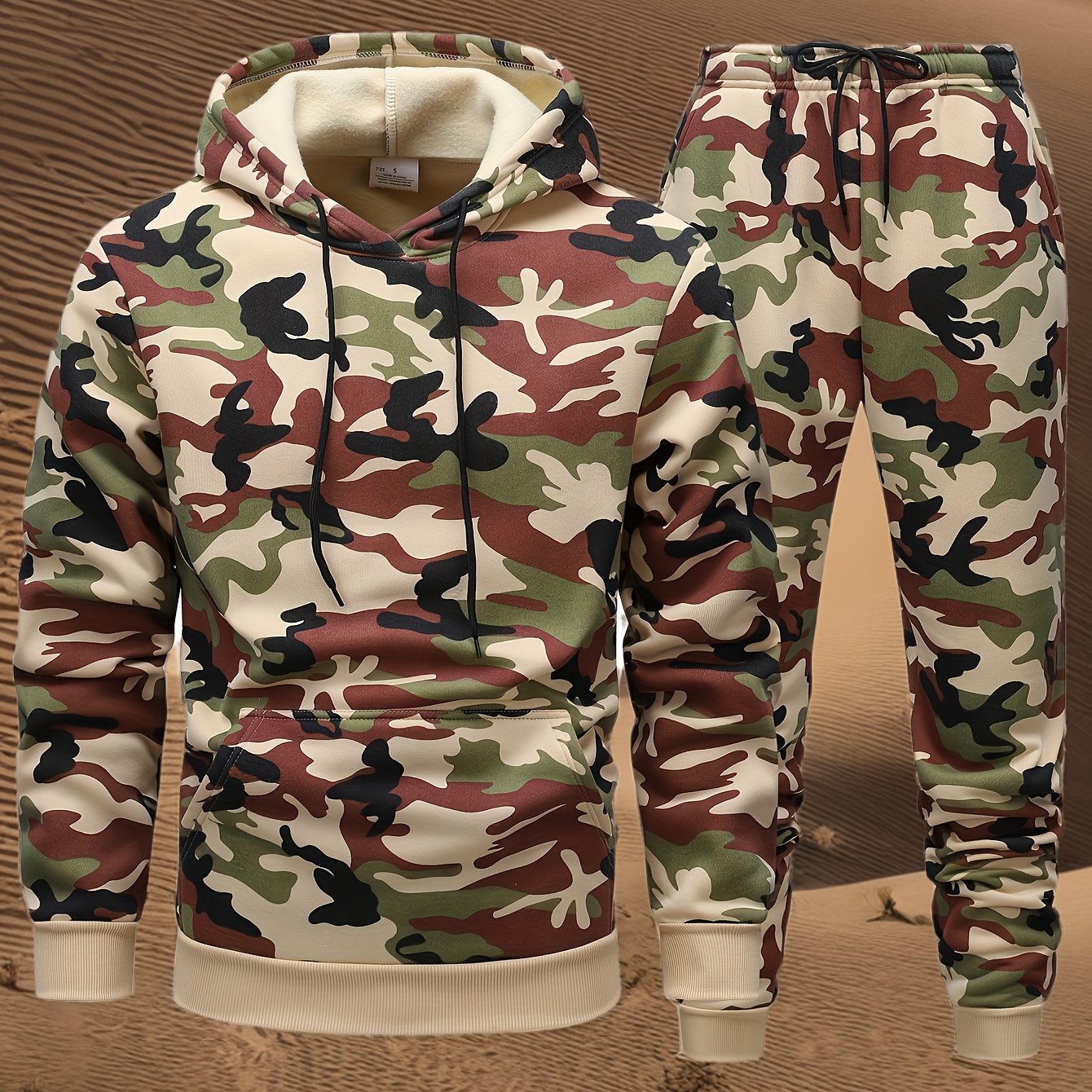 Men's camo hooded sweatshirt and pants set for outdoor activities in fall/winter. 100% polyester with drawstring pullovers and 3D printing. Suitable for hiking, camping, hunting, running