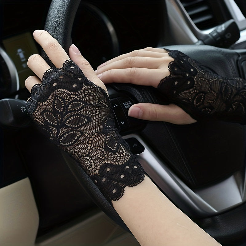 Geometric lace half finger wrist sleeves with thumb hole for summer sunscreen protection.