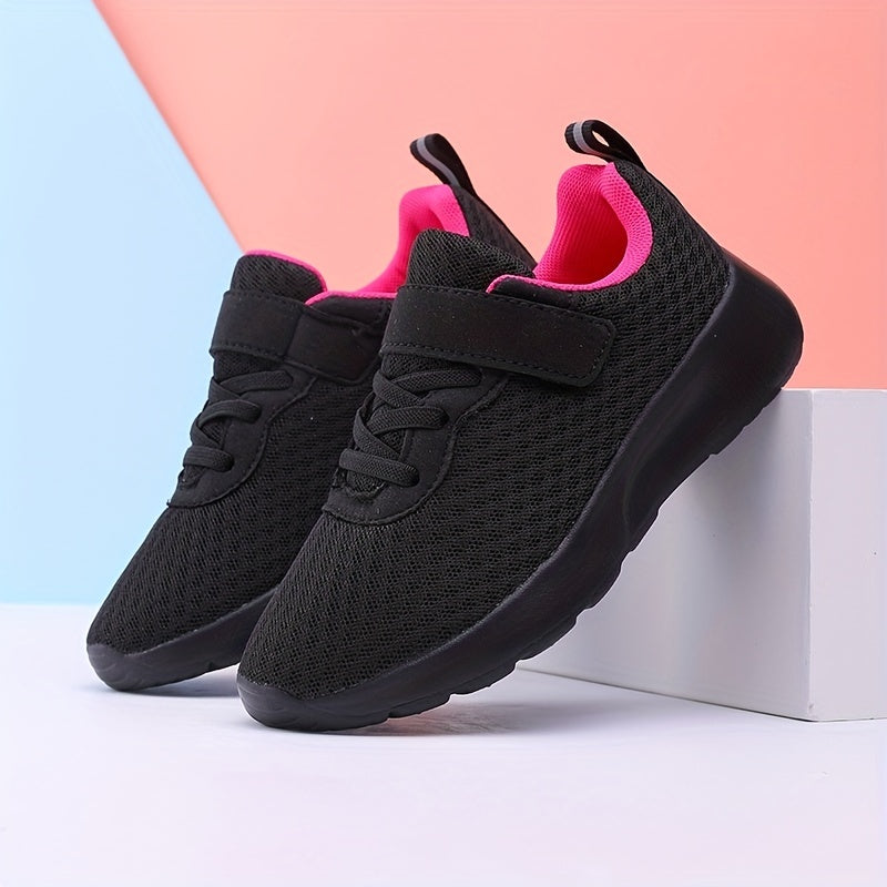 Mesh running shoes for girls with casual athletic style, magenta accent, available in sizes 28-40. Perfect for spring and fall with EVA sole and PU insole.