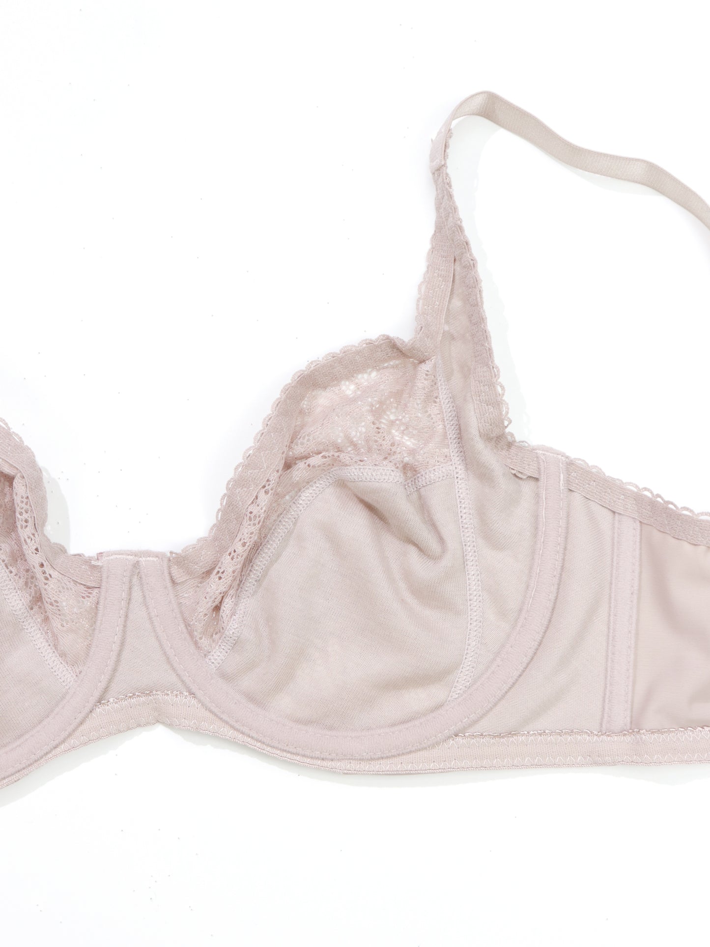 Women's Plus Size Simple Bra with Floral Lace, Medium Stretch, and Bow Detail