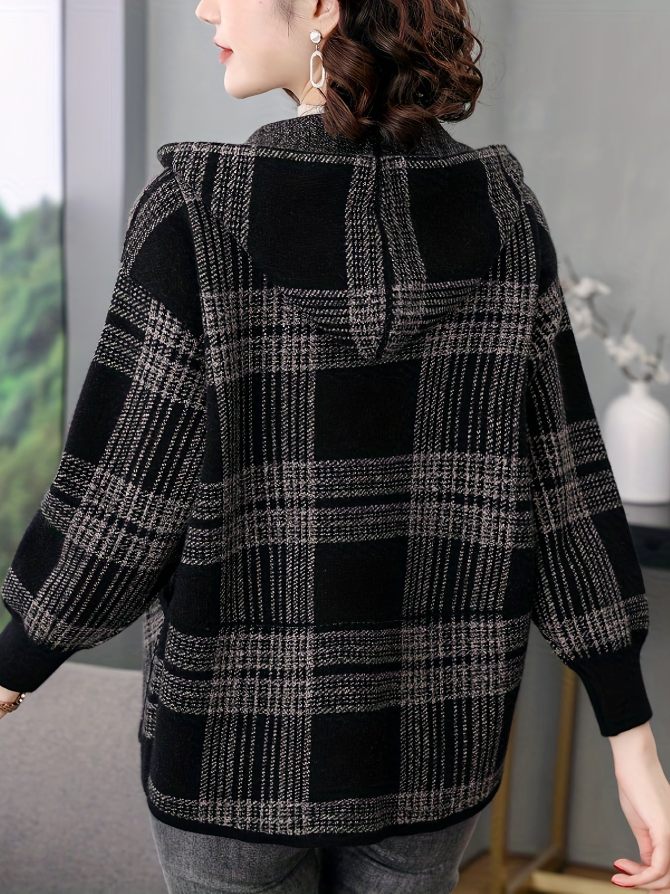 Women's Casual Plaid Hoodie Jacket - Loose Fit with Pockets, Long Sleeve Spring/Fall Outerwear, Black & White Polyester Blend, Machine Washable, Zip Up Hoodie