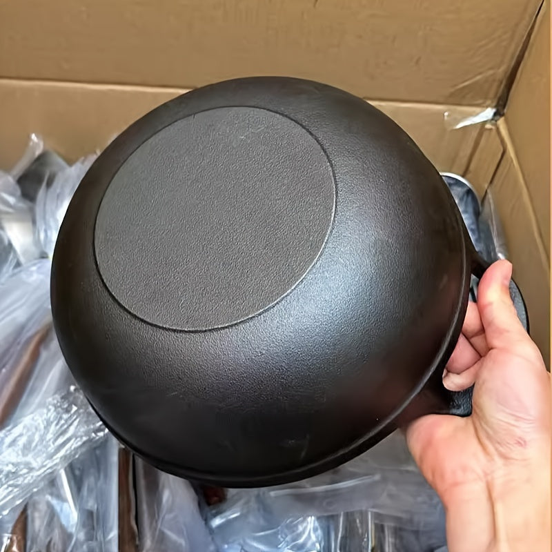 This durable cast iron flat bottom pan comes with a wooden lid and features a non-stick surface, heat-resistant handle making it ideal for soups, stews, and steaming. This multifunctional cookware is perfect for home dining and creating healthy meals.