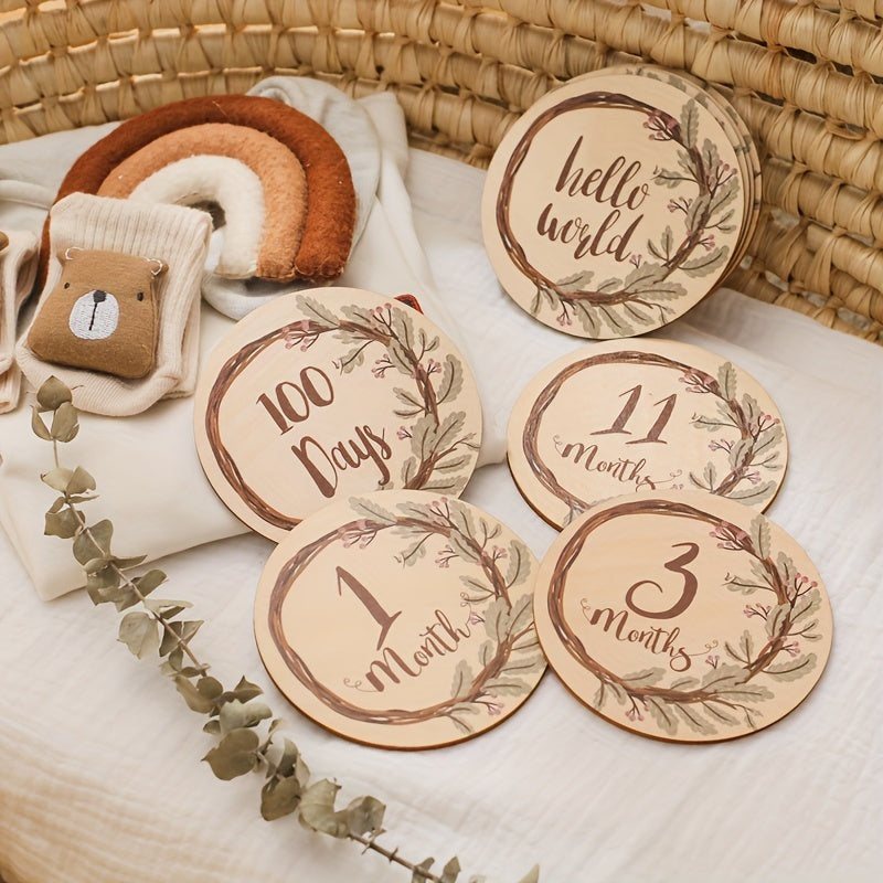 1 Set of Wooden Announcement Signs including Round Signs, Welcome Props, Photography Props, and Birthday Gifts