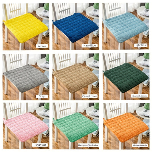 Corduroy chair cushion in classic checkered pattern with non-slip particles, ties for secure attachment. Ideal for home office or dining room decor, 44.98*44.98cm.