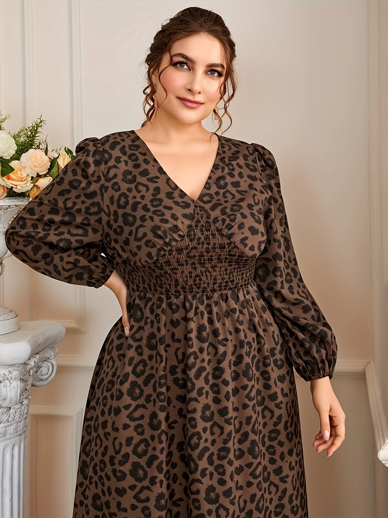 Leopard print midi dress with V-neck, lantern sleeves – machine washable, polyester, ideal for spring and fall.