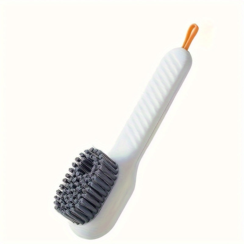 Multifunctional liquid shoe brush cleans shoes.