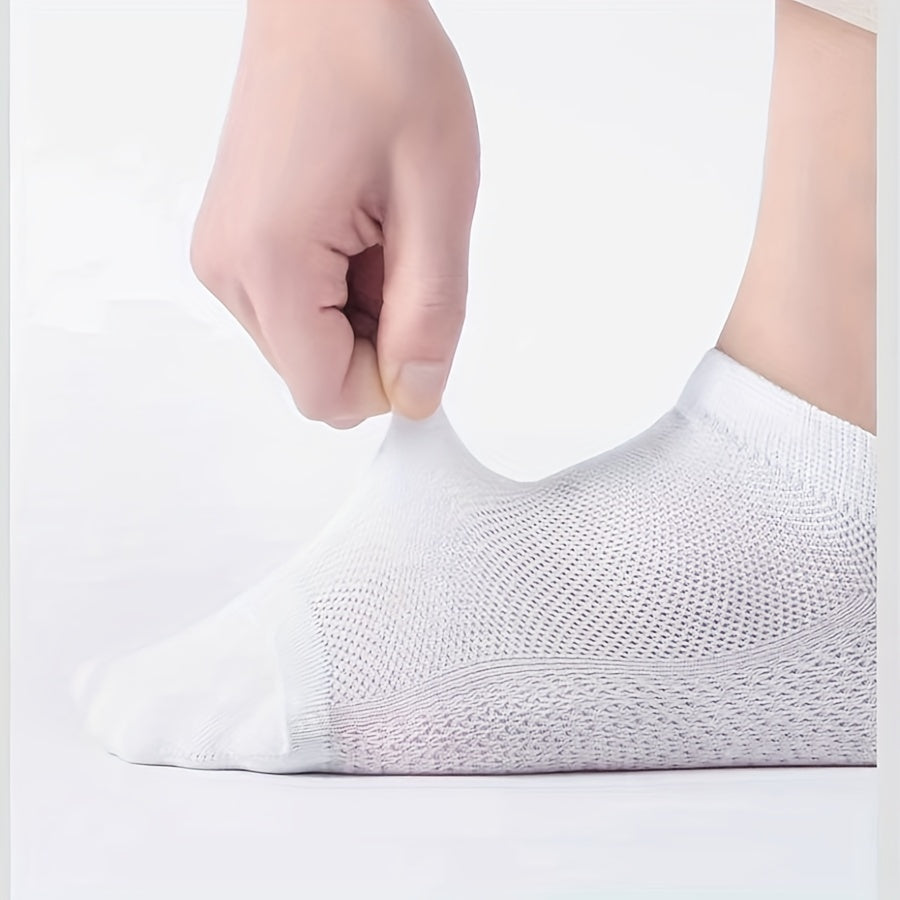 5 breathable mesh ankle socks for men, odor-resistant and sweat-wicking. Suitable for casual and business wear, in plus size.