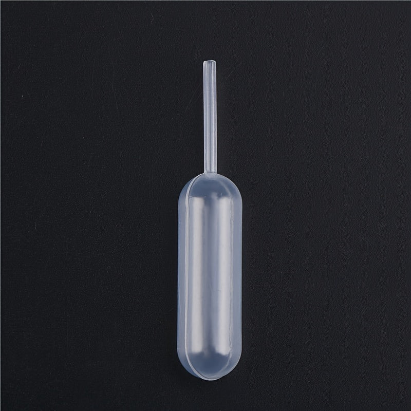 100 round plastic squeeze bottles, each with a 4ML transfer pipette for cupcake decorating. Hand wash only. Does not contain BPS material.