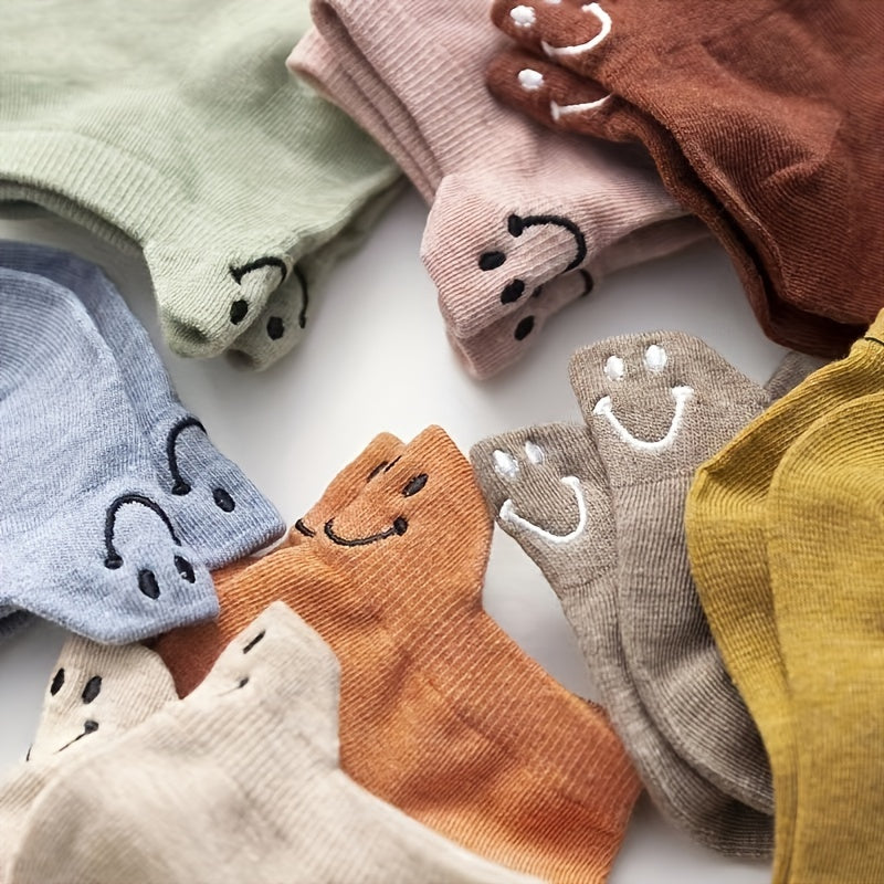 10 pairs of cute face embroidered low cut ankle socks for women, casual and breathable.