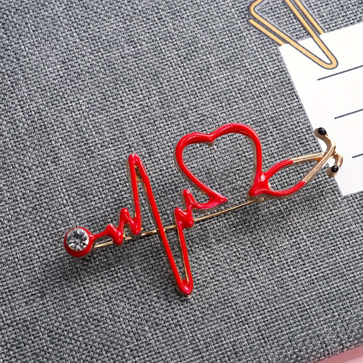 Fashionable stethoscope brooch pin made of alloy, perfect for daily wear or as a holiday gift.