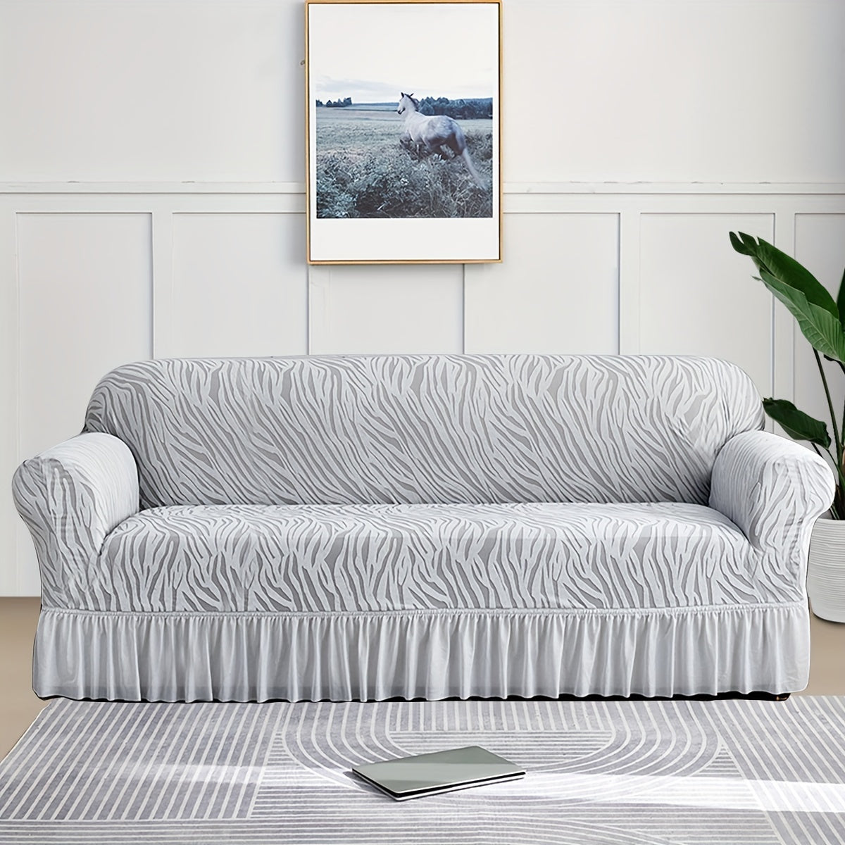 Sofa slipcover with skirt, non-slip dustproof cover for all seasons, ideal for protecting furniture in any room.