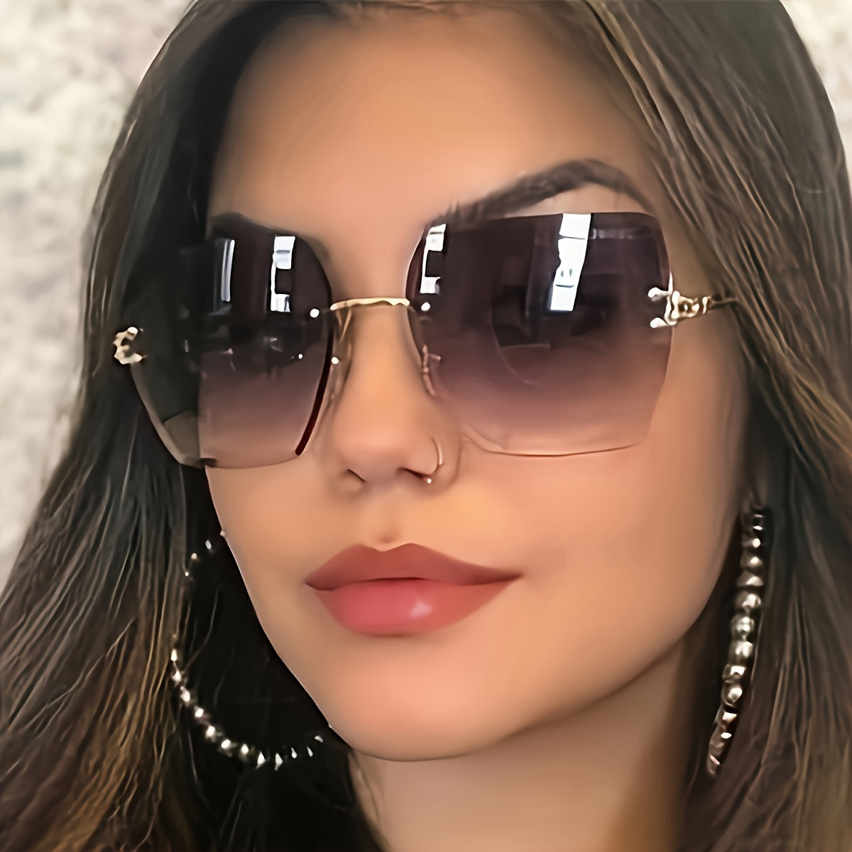 Stylish and comfortable rimless glasses with gradient lenses for women - perfect for parties and everyday wear.