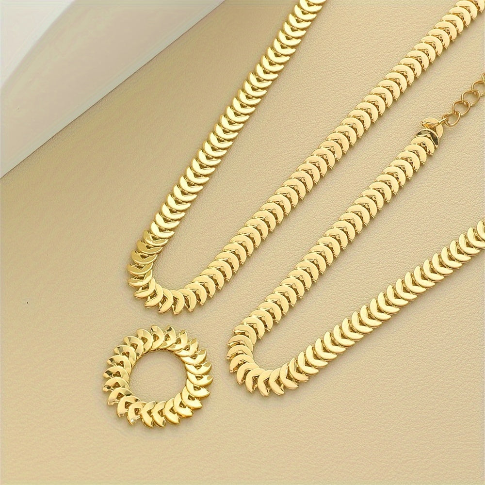 High-quality 3-piece jewelry set with fish scale iron chain necklace, ring, and bracelet. Casual yet elegant gift set.