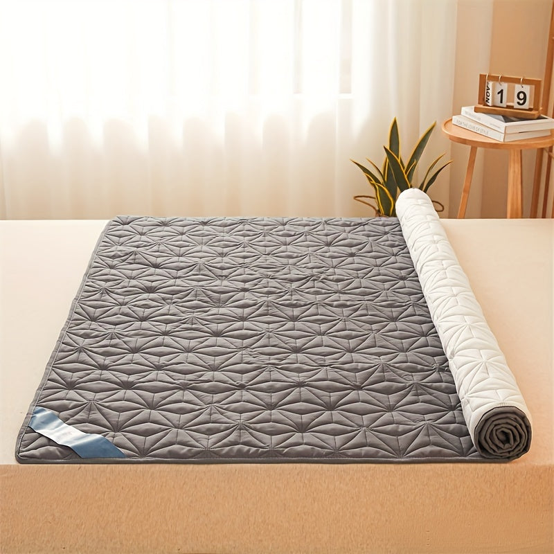 Waterproof thin mattress cover with dustproof and stain resistant features. Ideal for diaper mattress pad usage. Soft and comfortable bedding that is machine washable for easy maintenance. Pillowcase not included.