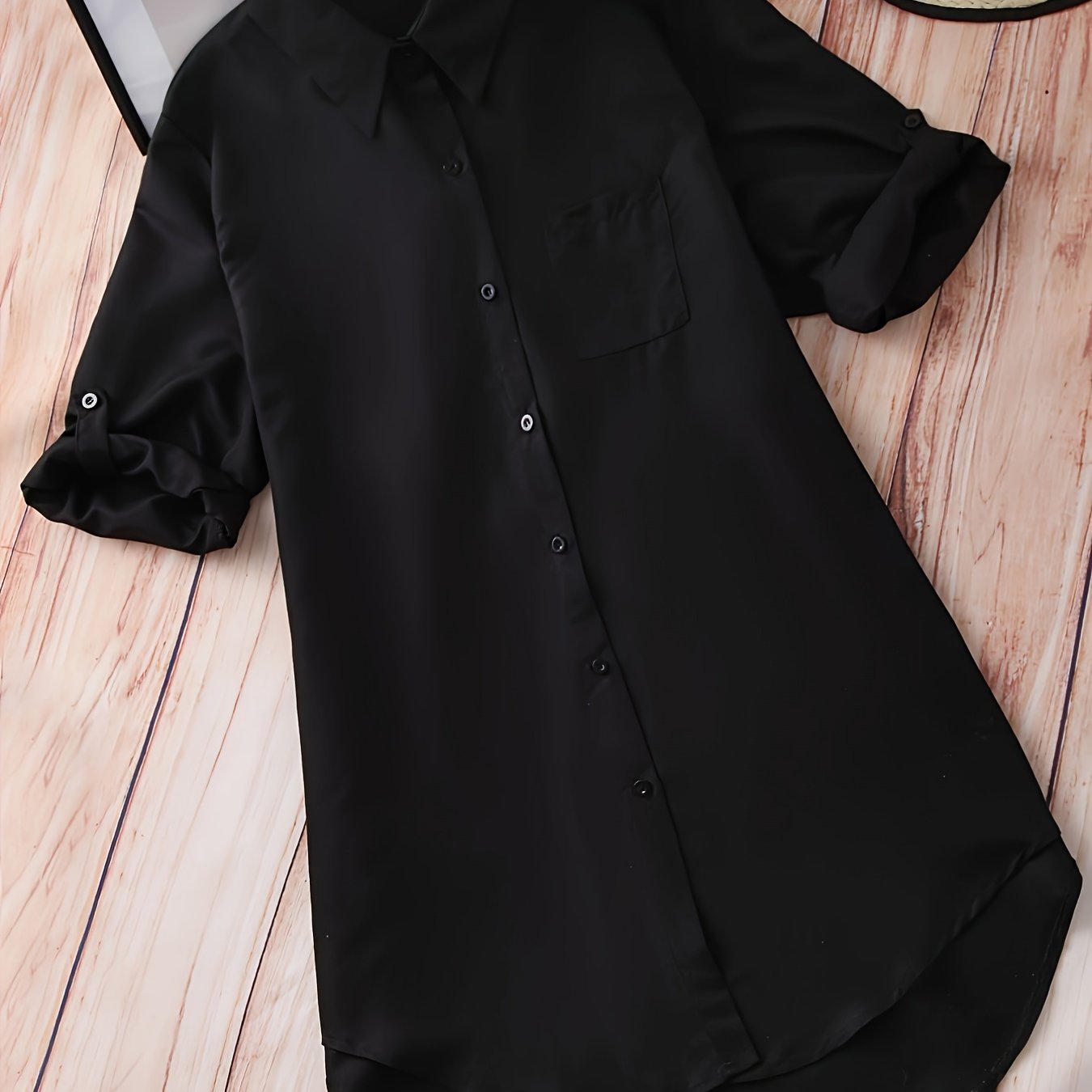 Casual oversized midi shirt with lapel collar and button detail, made of 95% polyester and 5% spandex blend. Non-stretch woven fabric, suitable for all seasons. Plus size available.