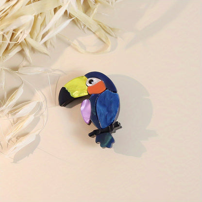 Cute and unique 3D animal design acrylic toucan brooch, handmade for a fun and stylish clothing accessory