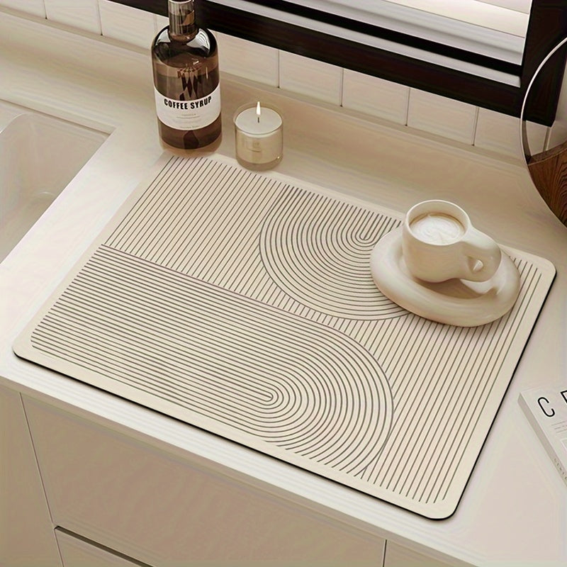 Single geometric striped silicone drying mat with drain pad, ideal for coffee machines, measuring 15.8x11.8in/40x30cm.