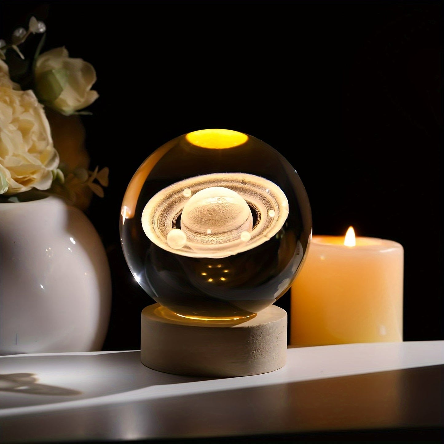 Perfect Gift for Christmas and Halloween: SATURN 3D Crystal Ball Night Light - Transparent Glass Snow Globe for Home Decor & Astronomy Enthusiasts, USB Powered, Decorative Ball, Planet Gifts