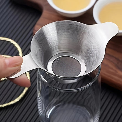 Stainless Steel Tea Infuser - 1 Piece, Resistant to Rust, Simple to Clean, Long-lasting Loose Leaf Tea Strainer, Featuring Dual Handles for Hot & Cold Brewing, Ideal for Gifts